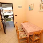 With A Parking Space - 7195 * Ρόβινι