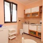 With A Parking Space - 7195 * Ρόβινι