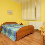 Διαμέρισμα With A Parking Space - 7195 Ρόβινι