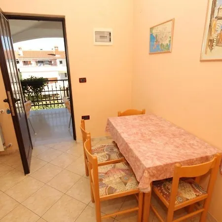 With A Parking Space - 7195 * Rovinj