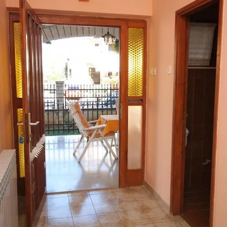 With A Parking Space - 7195 Apartman *