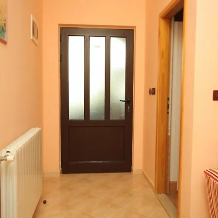 With A Parking Space - 7195 Apartman
