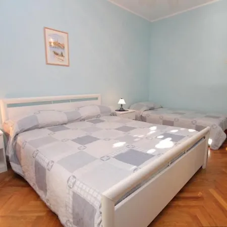 With A Parking Space - 7195 Apartman *