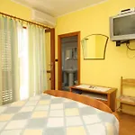 Apartmán With A Parking Space - 7195