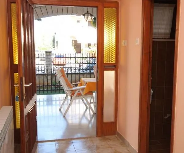 Apartments With A Parking Space Rovinj - 7195 Apartman *